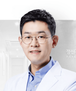 여성욱 프로필 이미지