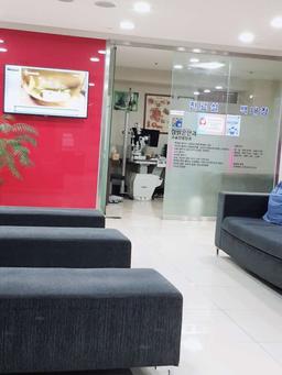 참밝은안과의원